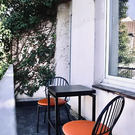Werks 1 Smart Tv, Kueche,balkon,w-lan Leverkusen